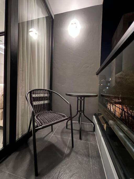 Glory กลอรี่คอนโด Apartamento *